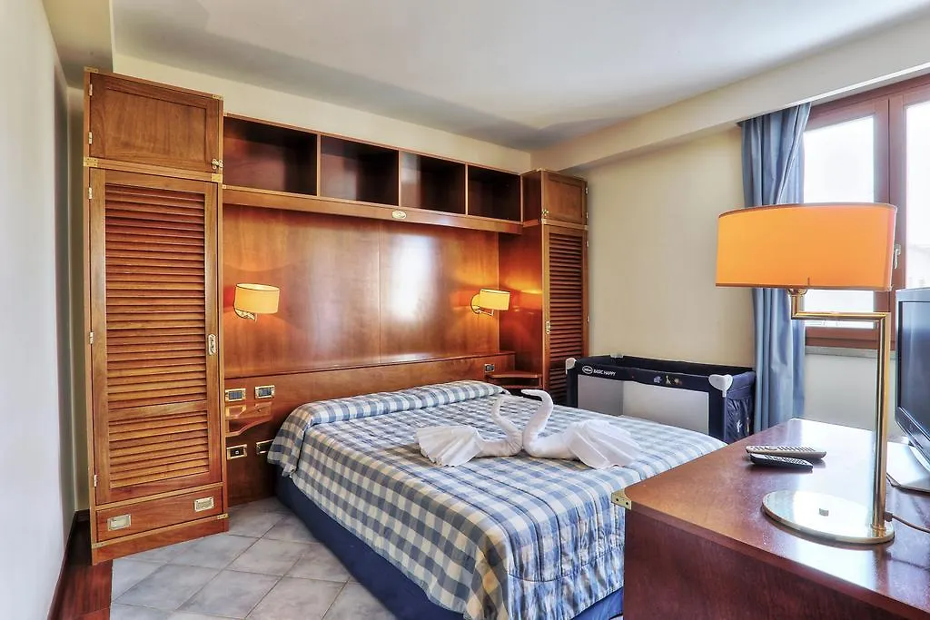 Miramare Suites Marina di Cecina Italy